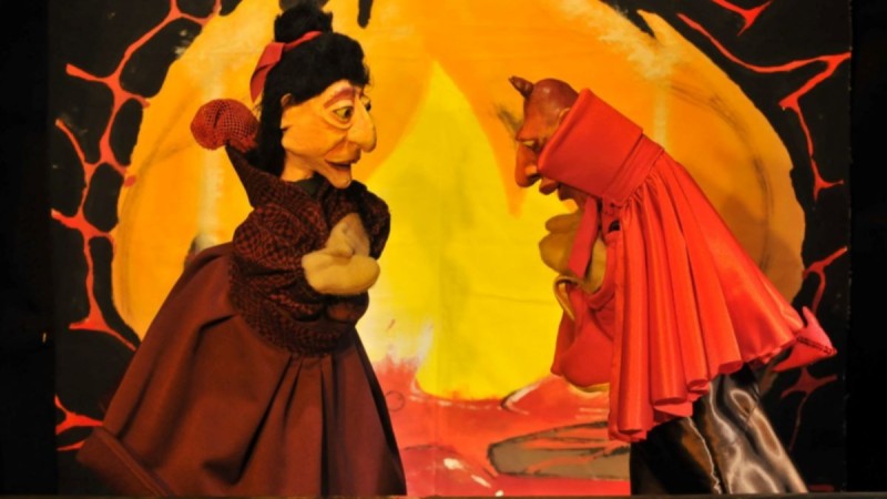 Tardes felices: La Pericana presenta “Rojo amor” en el Ciclo de Títeres